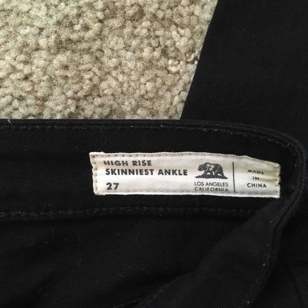 Bullhead ripped knee skinny jeans - Picture 5 of 5